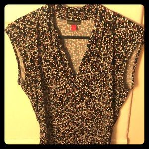 Vince Camuto Cap sleeved ruched blouse